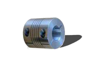 Multi-section clamping diaphragm coupling