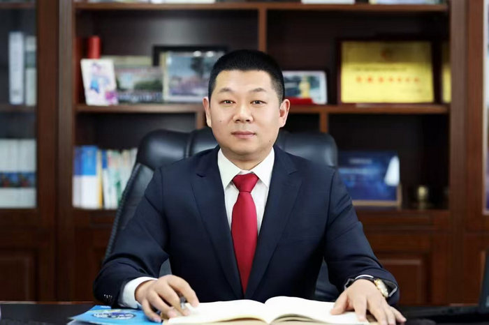 �й������������ҵ��չչ���ر��Ƽ�ϵ��(��ʮһ)�Ϻ���ʢ��е�豸���޹�˾