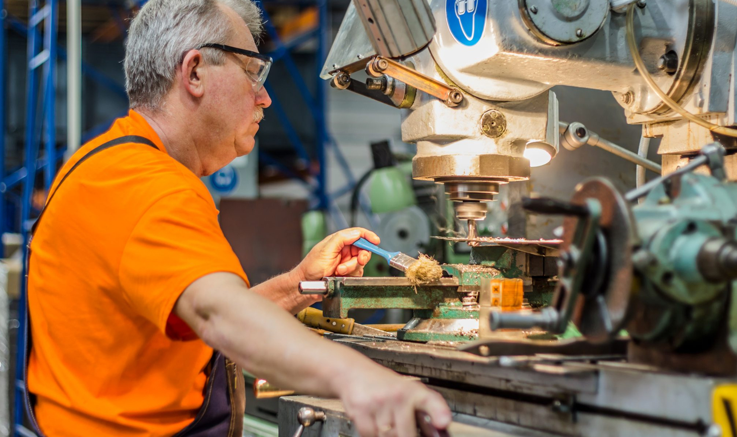 UGE品牌：特色服务与培训