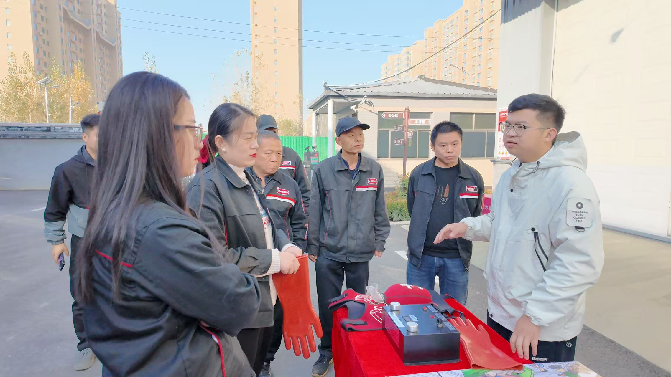 Liaocheng Machinery Manufacturing Work Injury Prevention Training Direct Train Enters Huagong Bearing