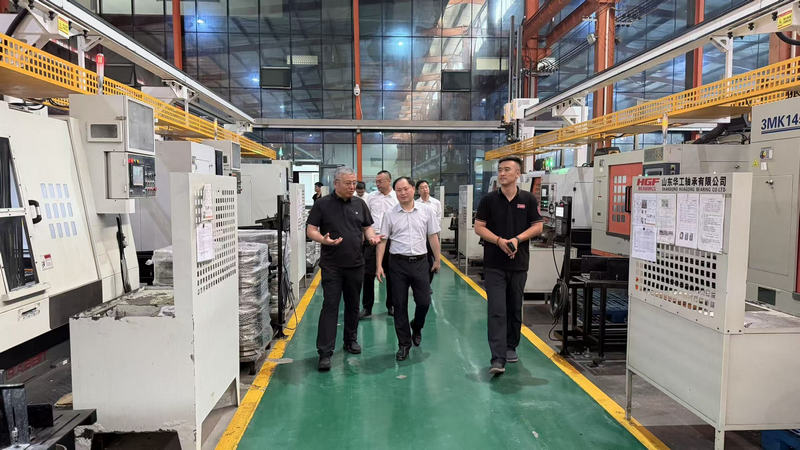 五矿产城投资发展有限公司赴华工轴承参观考察