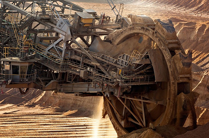 采矿和加工